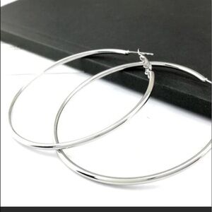 ***Donated***SILVER tone hoop earrings 4 cm
